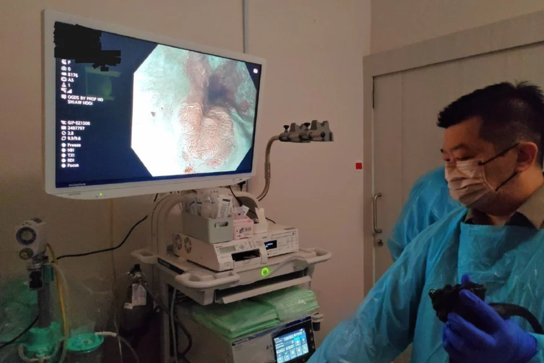 dr-ho-shiaw-hooi-kanser-dalam-perut-boleh-dirawat-tanpa-pembedahan-image-1