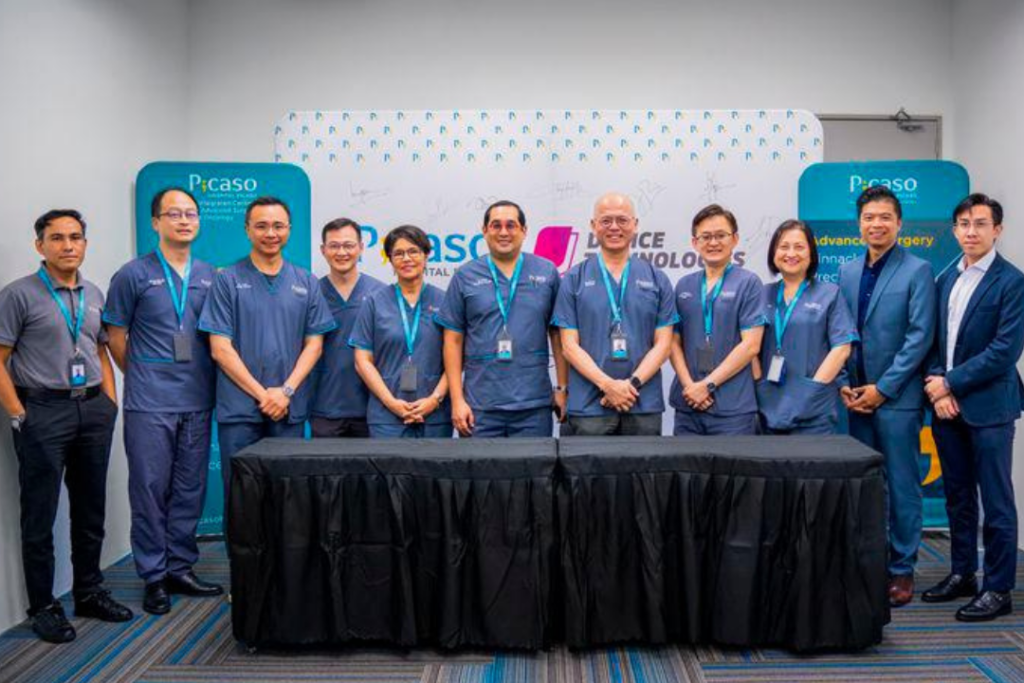 Hospital Picaso doctors and management team, along with Device Technologies management, are ready to advance the use of robotic surgeries in Malaysia.